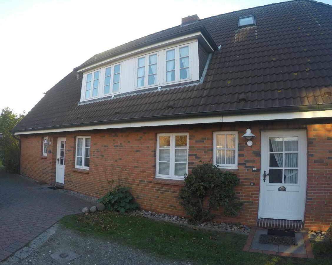 Ferienwohnungen Und Haushaelfte Friesland Midlum  ภายนอก รูปภาพ