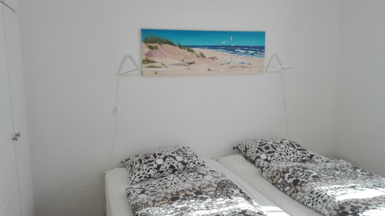 Ferienwohnungen Und Haushaelfte Friesland Midlum  ภายนอก รูปภาพ